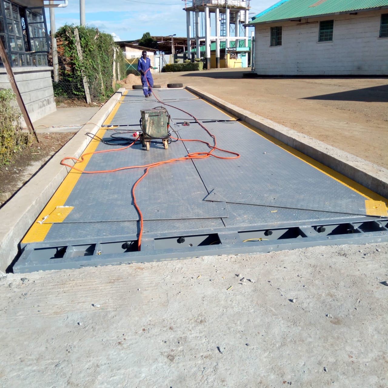 Retail weighing scale